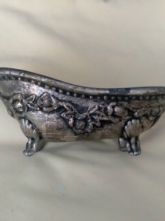 Other - 6" Metal-Cast Clawfoot Bathtub